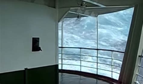 video cruise ship in drake passage storm
